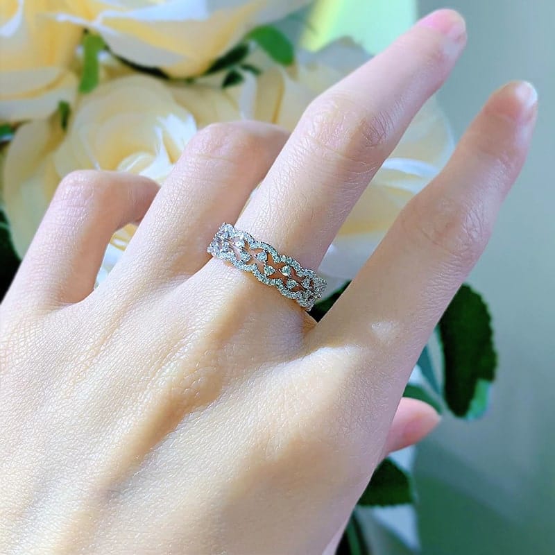 Full-cubic zircons Band Ring with Lace - Image 2